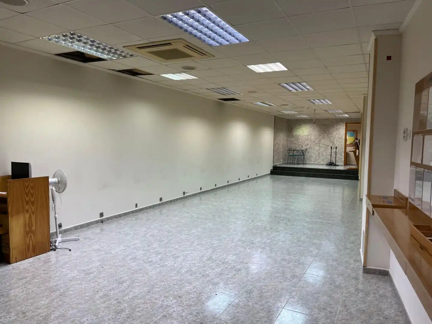 Locale commerciale in vendita a Balmes 70
