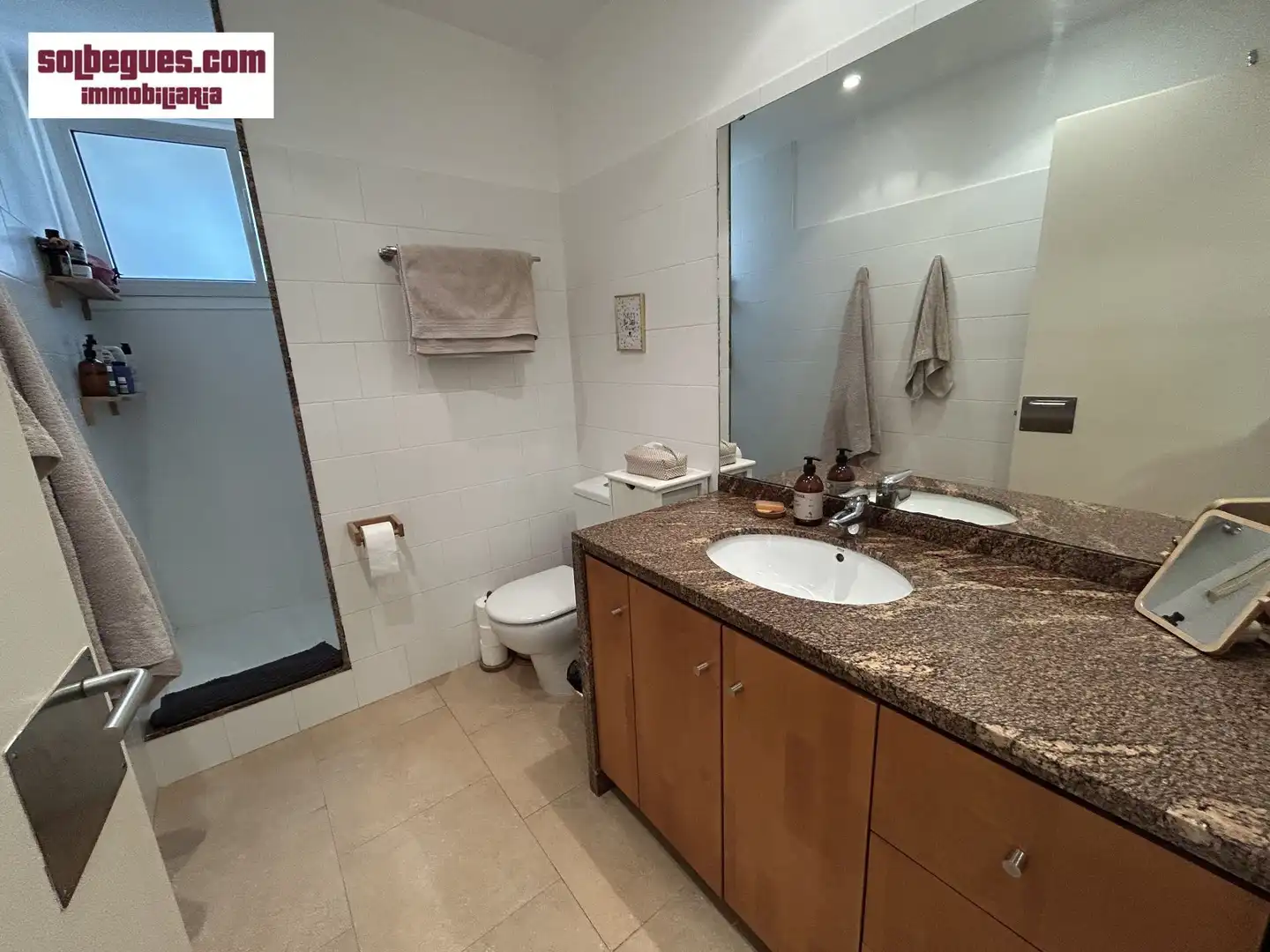 Baño de Casa o chalet en venta en Begues con Aire acondicionado, Calefacción y Jardín privado