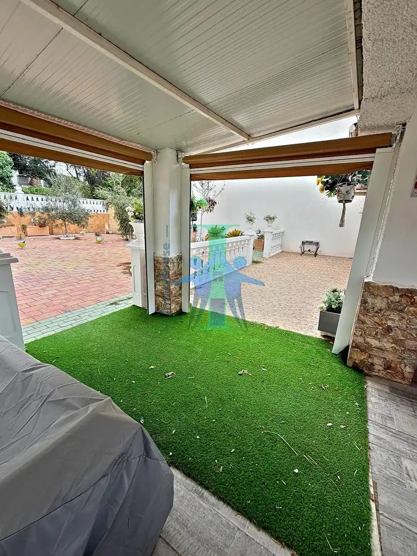 Casa con piscina in vendita a Pedanías - Extrarradio, imagen 3