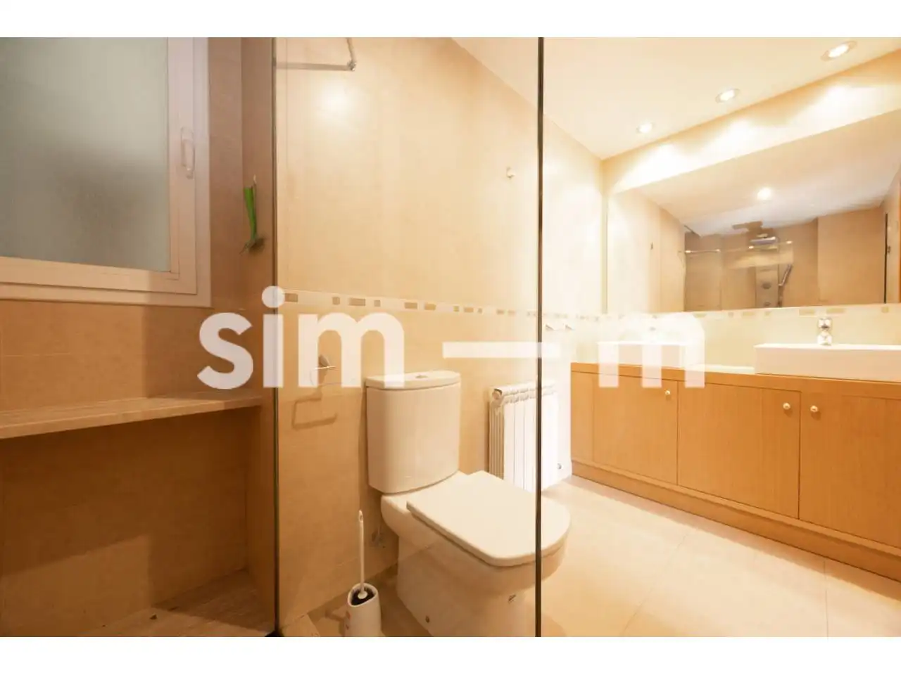 Bathroom of Flat for sale in Vic  with Heating, Parquet flooring and Terrace