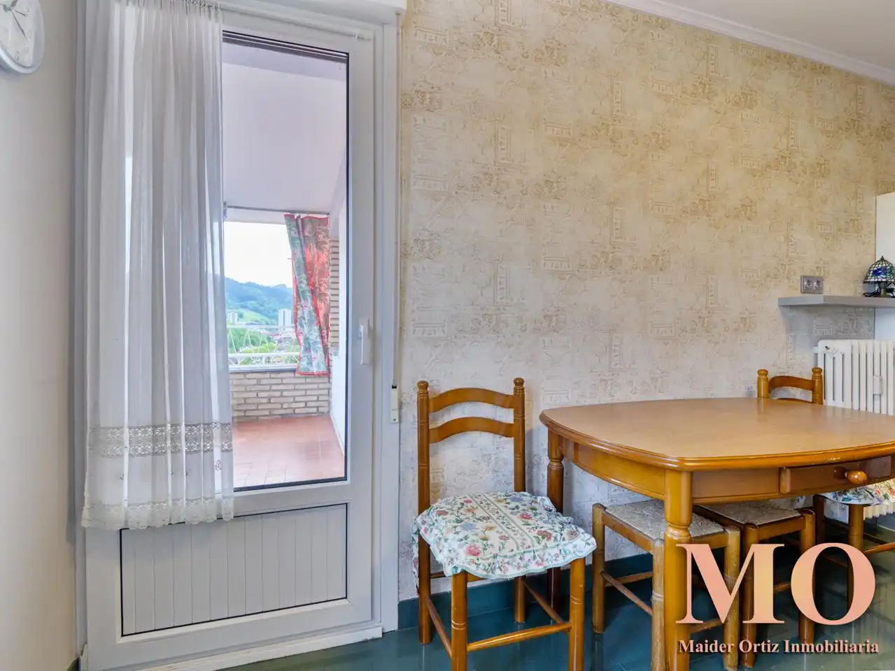 Terraza de Piso en venta en Arrasate / Mondragón con Calefacción, Terraza y Trastero