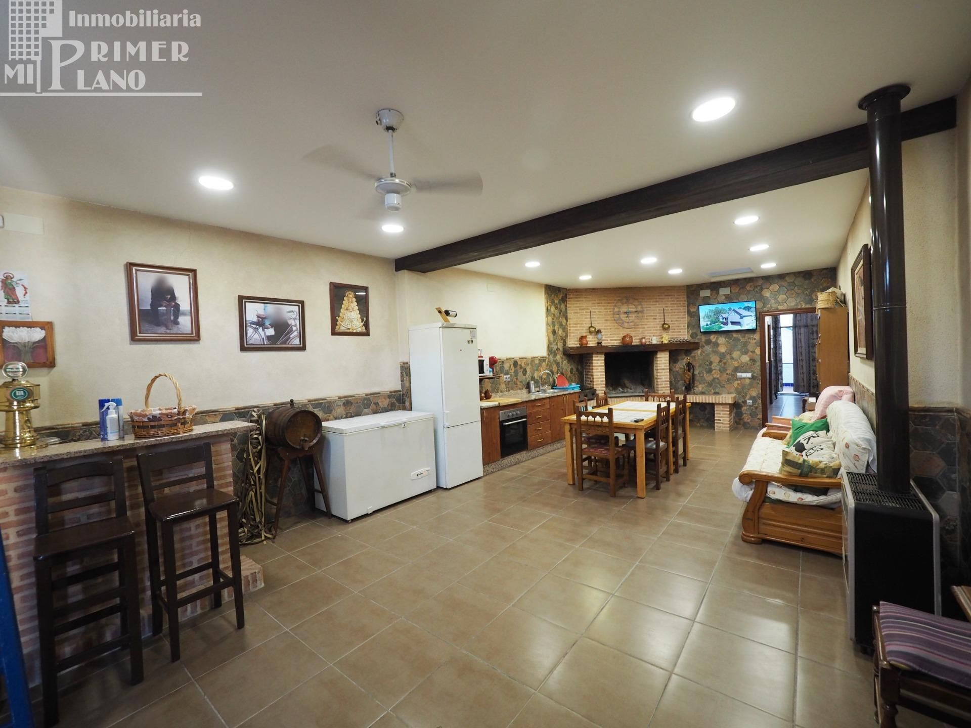 House or chalet for sale