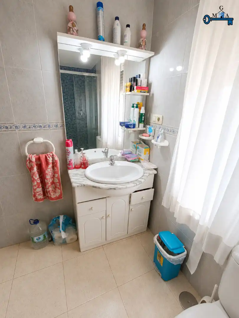 Badezimmer von Haus oder Chalet zum Verkauf in El Viso de San Juan mit Privatgarten, Terrasse und Abstellraum