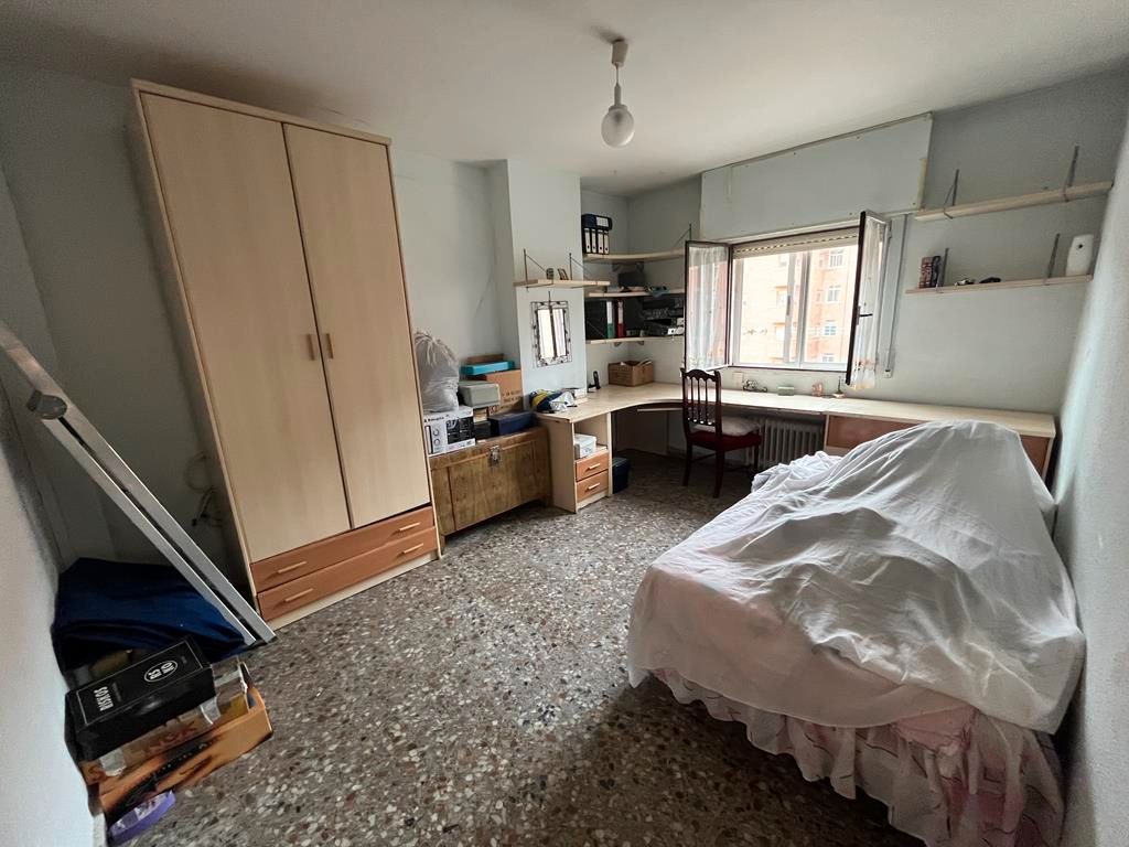 Dormitori de Pis en venda en  Albacete Capital amb Calefacció i Balcó