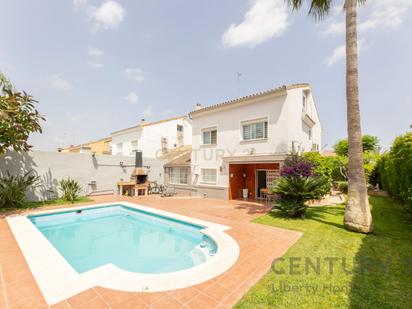 Exterior view of House or chalet for sale in San Antonio de Benagéber  with Air Conditioner and Swimming Pool