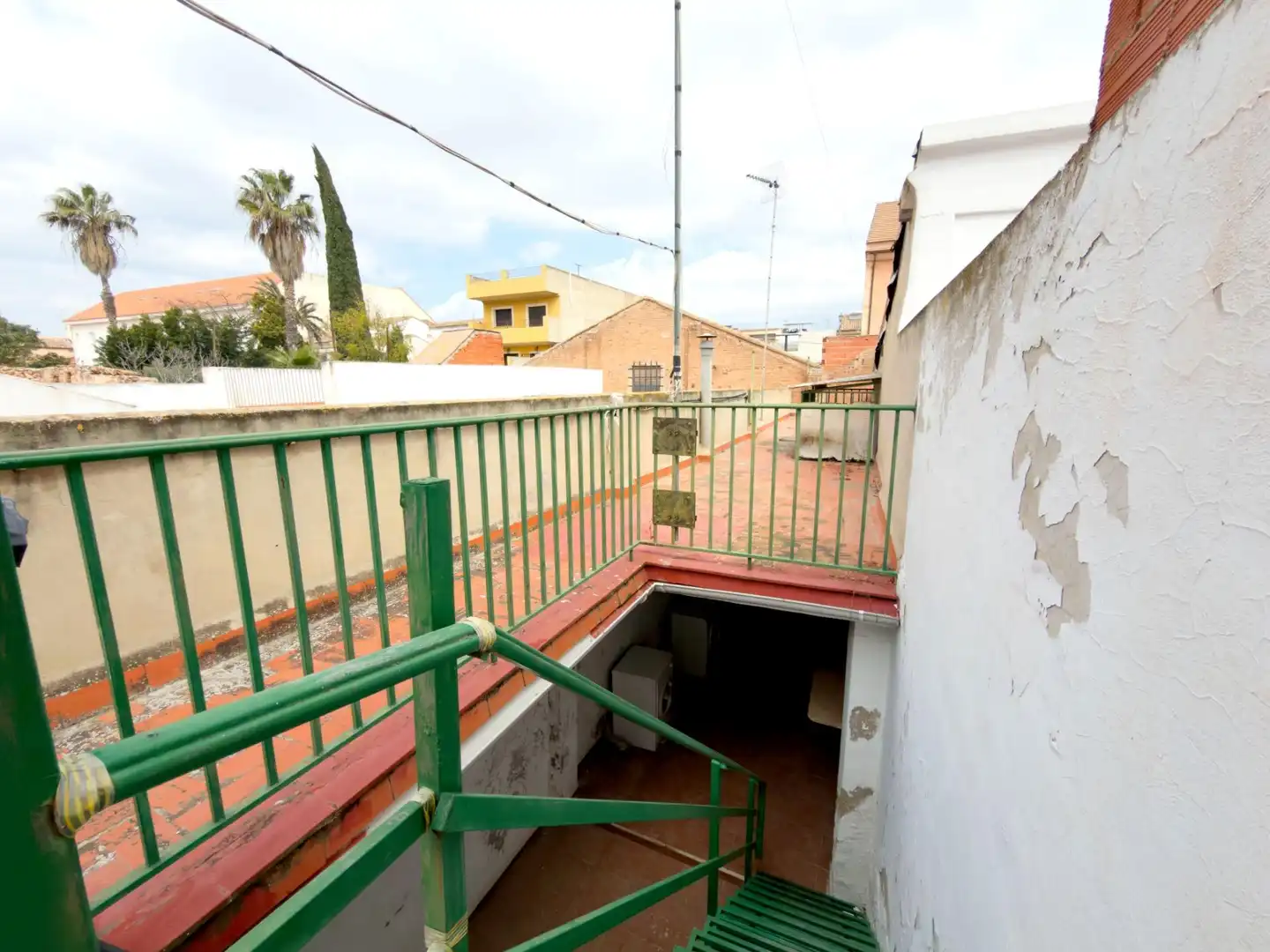 Vista exterior de Casa o chalet en venta en Museros con Terraza y Balcón
