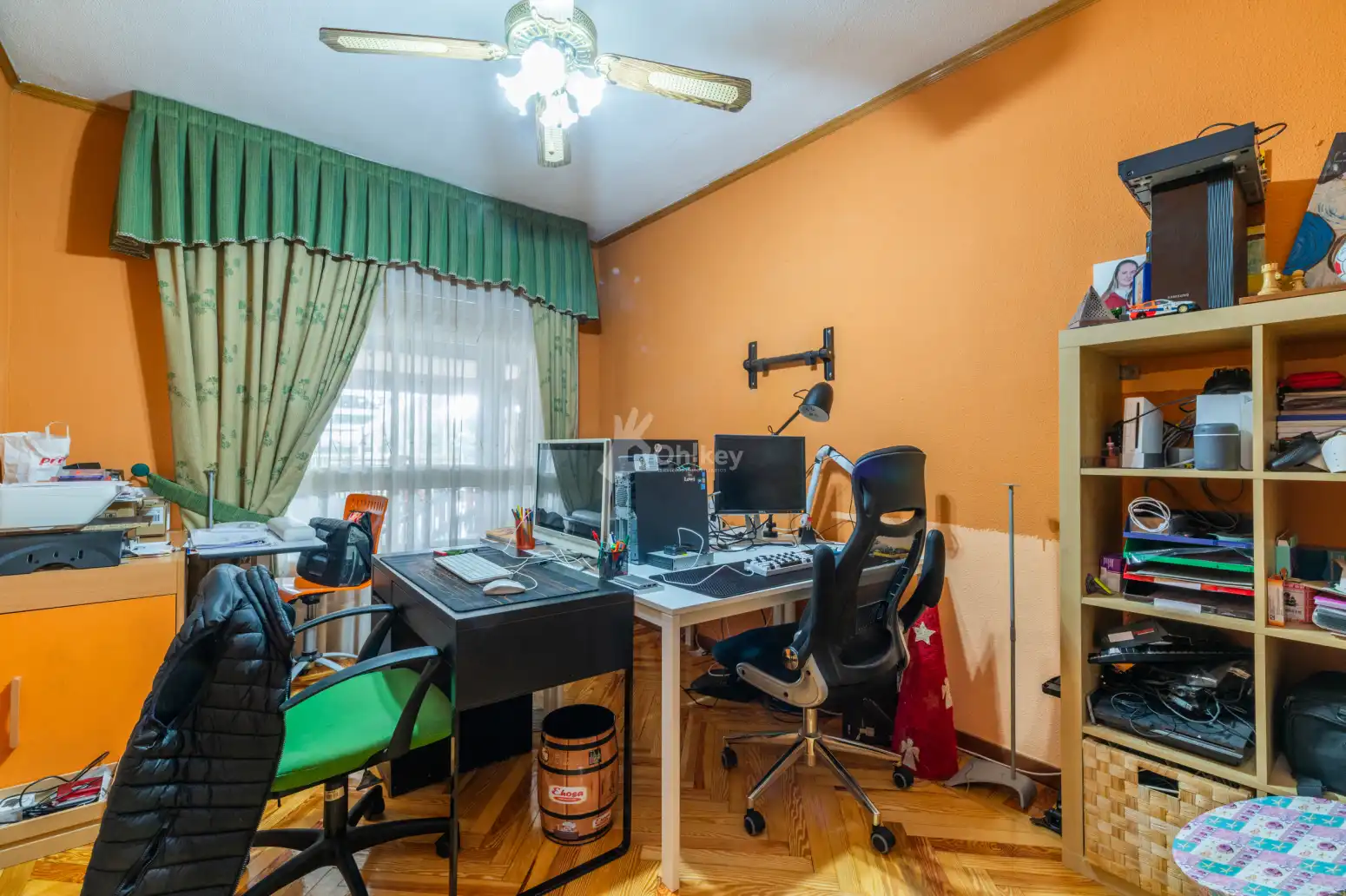 Bedroom of Houses for sale in Villanueva de la Cañada  with Air Conditioner, Heating and Parquet flooring