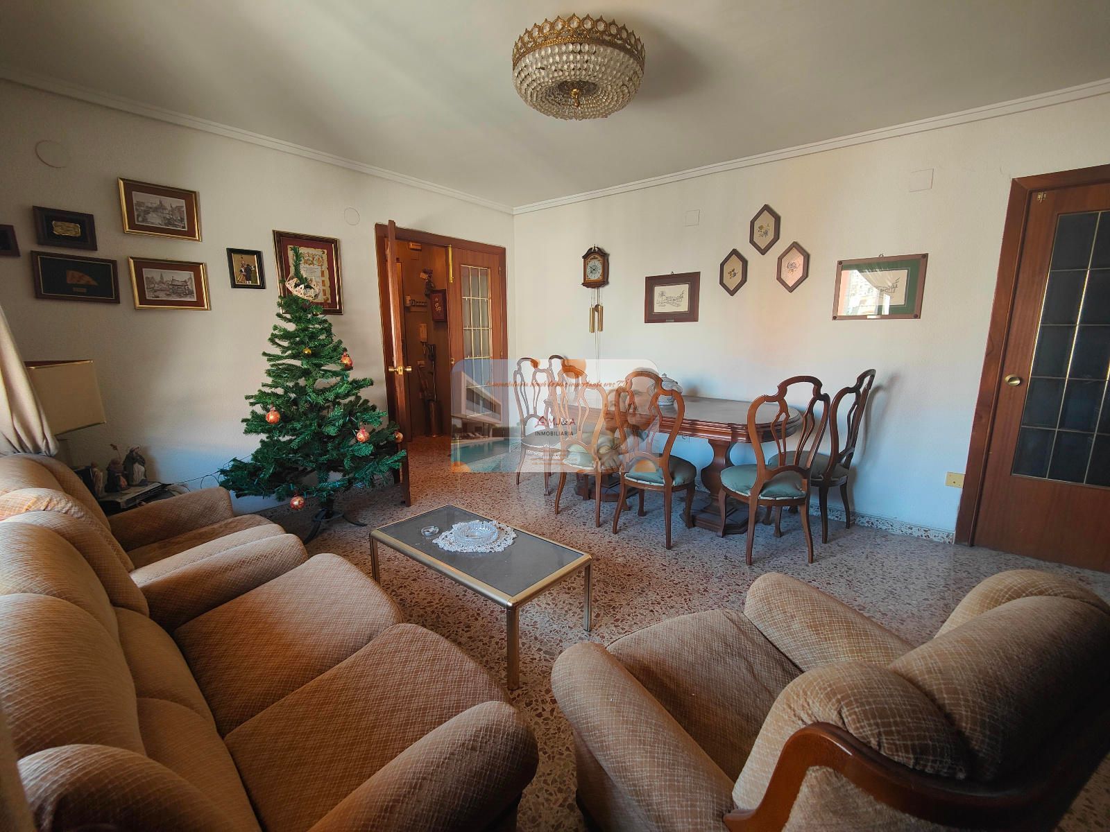 Sala d'estar de Pis en venda en Castellón de la Plana / Castelló de la Plana amb Terrassa, Forn i Rentadora