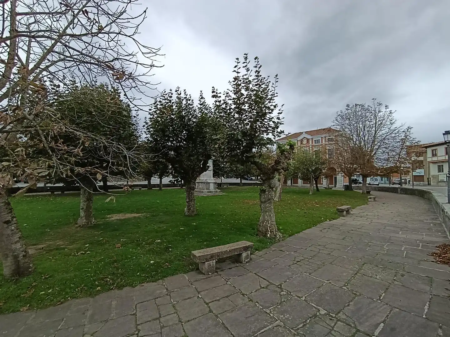 Vista exterior de Piso en venta en Ribadedeva con Calefacción, Trastero y Amueblado