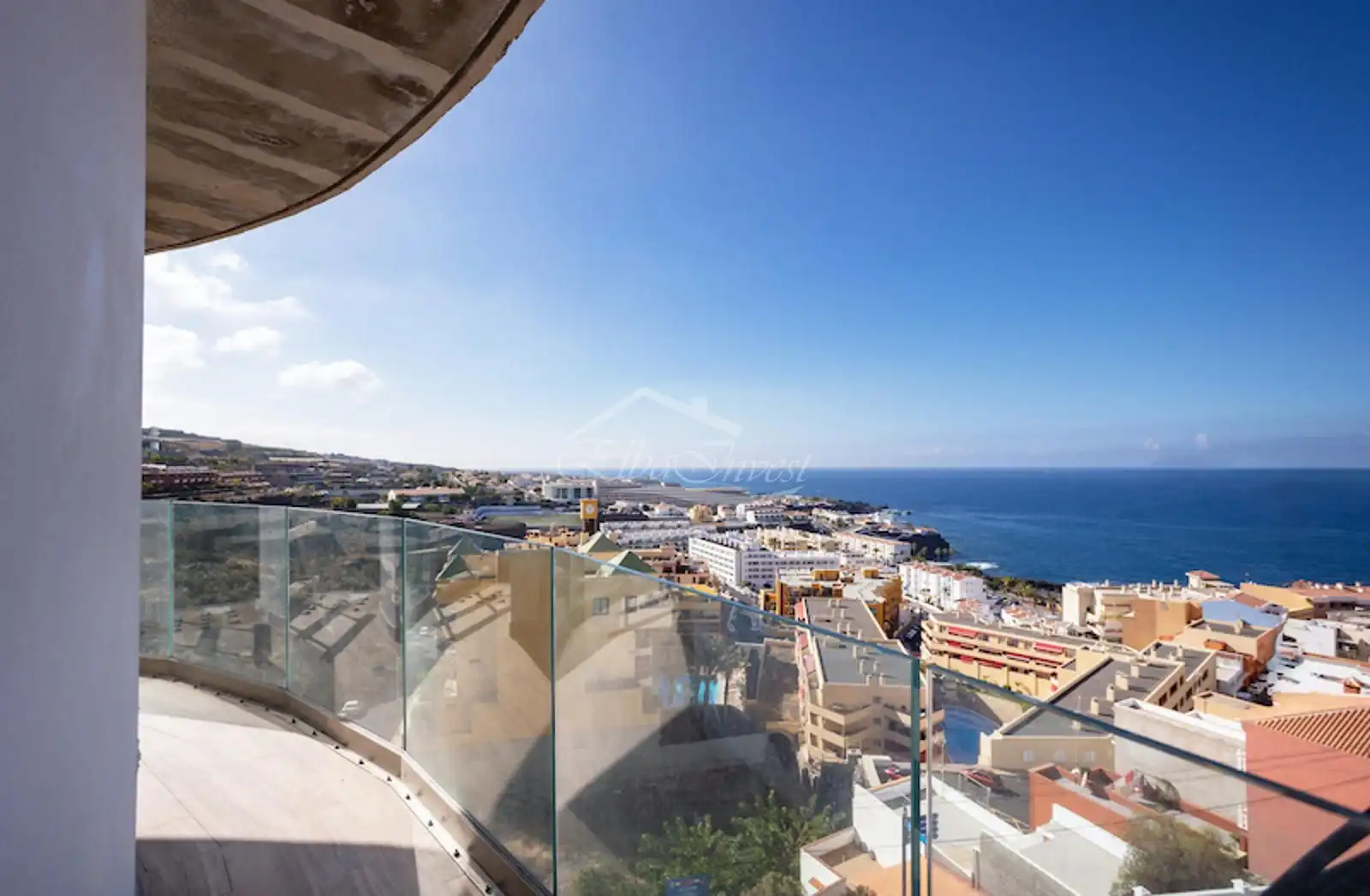 Vista exterior de Dúplex en venda en Santiago del Teide amb Aire condicionat, Parquet i Terrassa