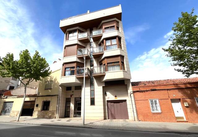 Garaje en Venta en Estrella De La en Alto de los Molinos