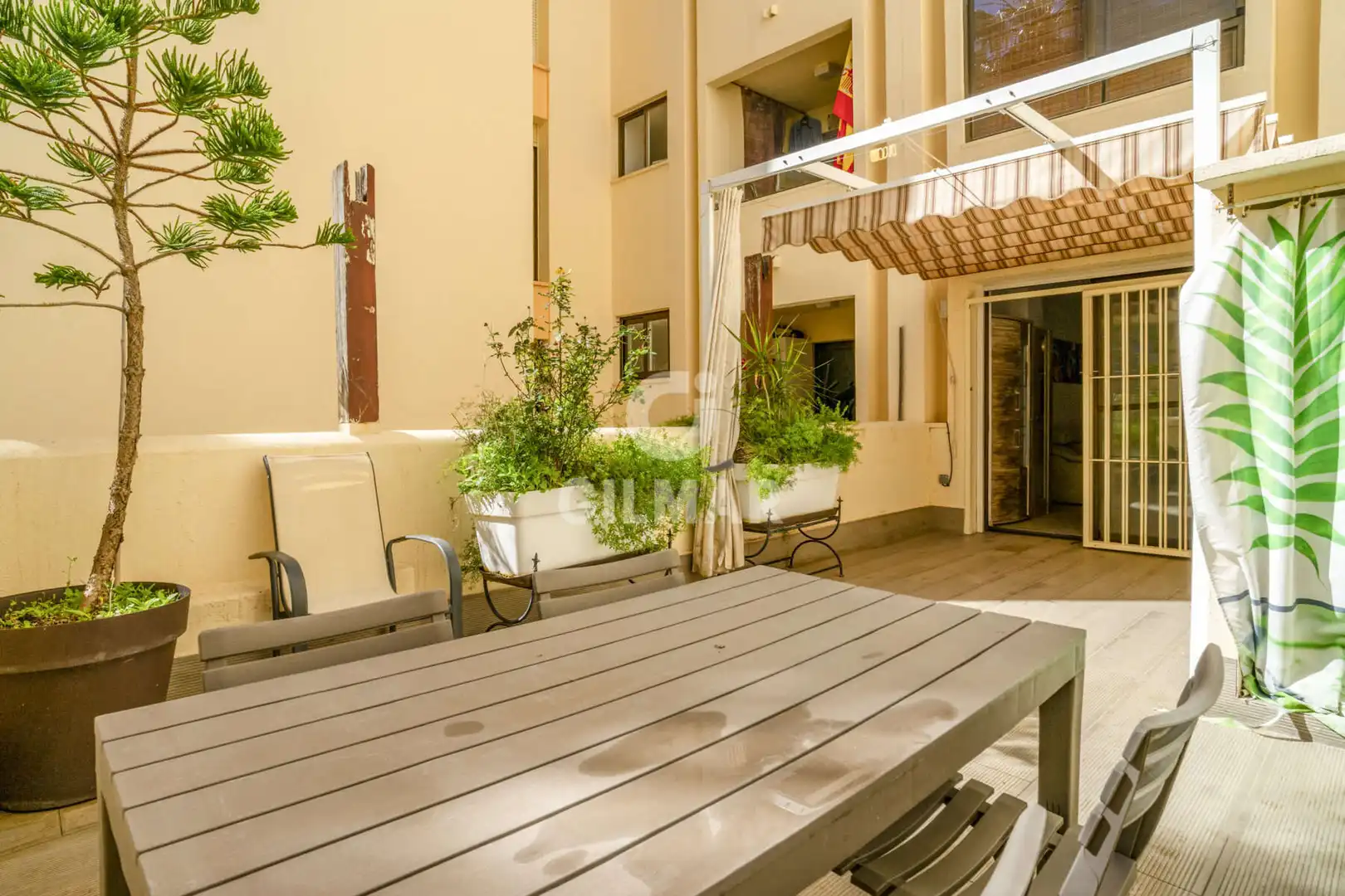 Terraza de Planta baja en venta en Estepona con Calefacción, Jardín privado y Piscina