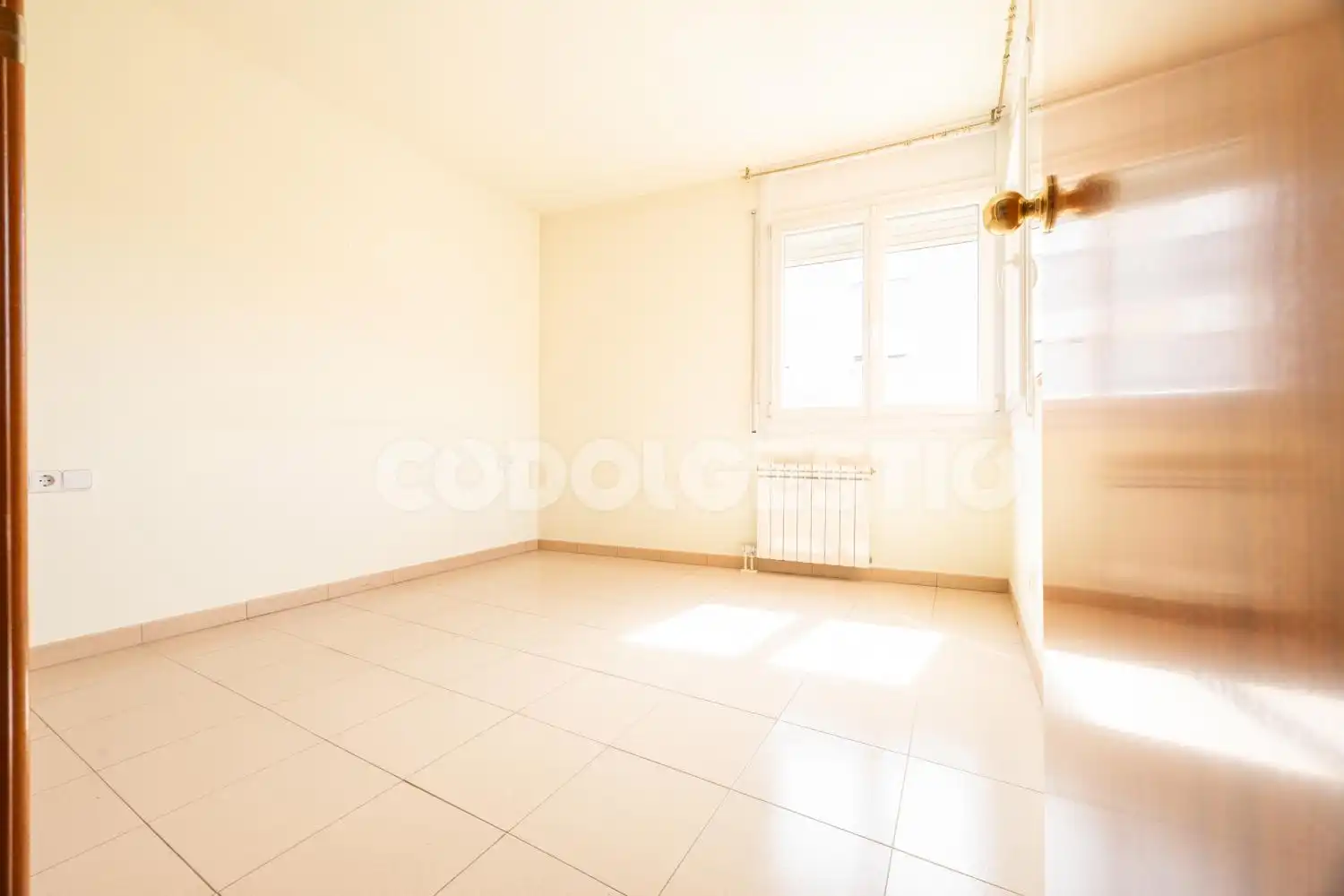Wohnung zum Verkauf in Països Catalans , Estadi - Santa Anna