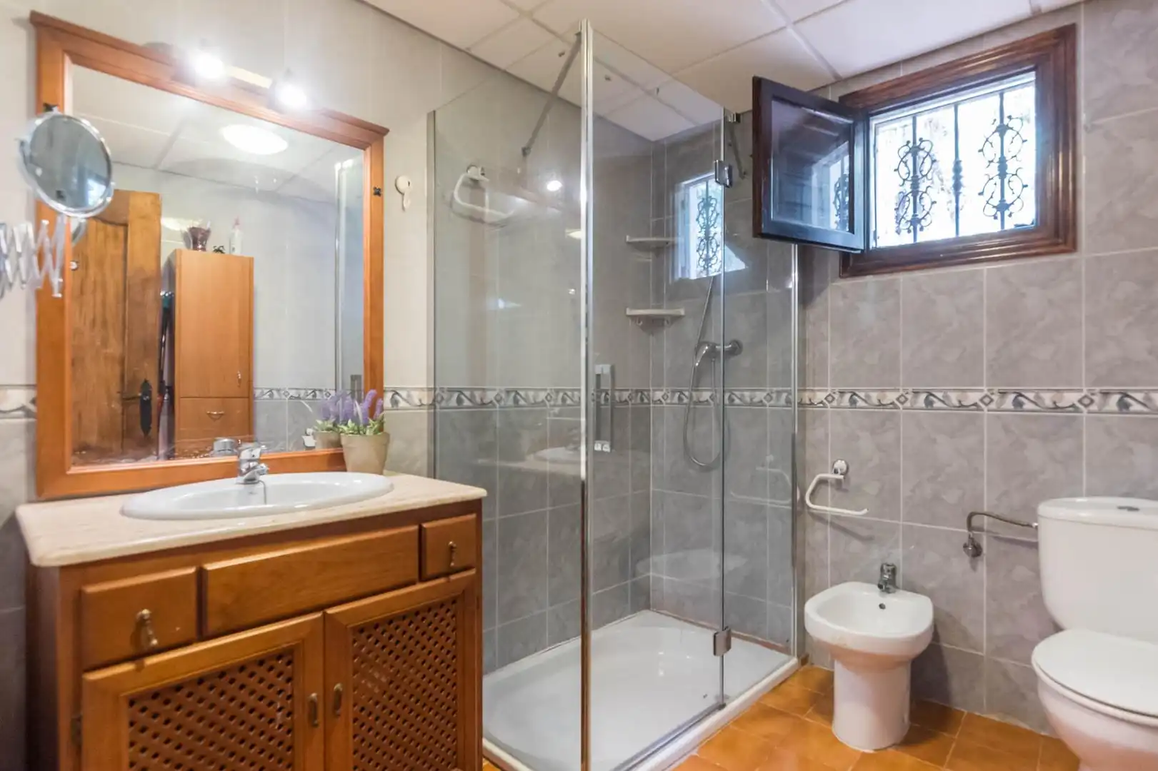 Baño de Finca rústica en venta en Fortuna con Calefacción, Jardín privado y Terraza