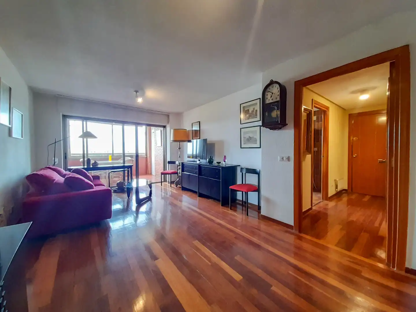 Living room of Flat for rent in Madrid  with Heating, Parquet flooring and Terrace