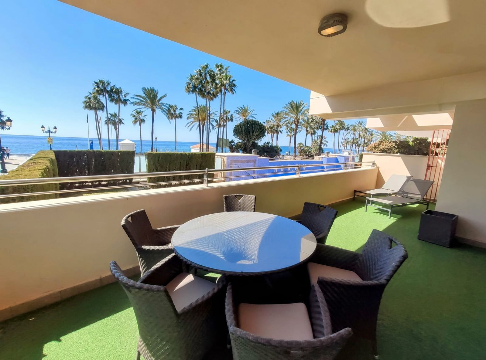 Terrace of Flat for sale in Marbella  with Air Conditioner, Terrace and Furnished