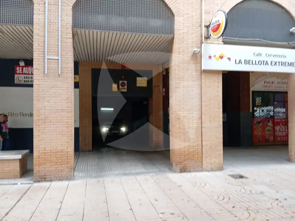 Aparcament en venda a Avenida Sinforiano Madroñero, imagen 6