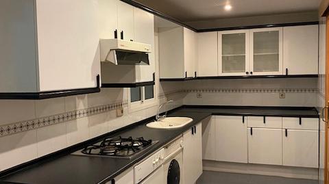 Foto 2 de Pis en venda a Nucli Urbà, Esparreguera