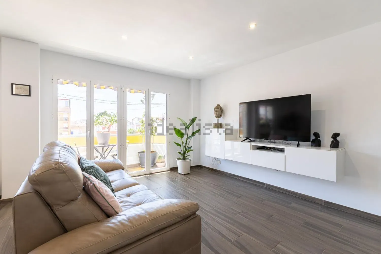 Living room of Attic for sale in  Barcelona Capital  with Heating and Terrace