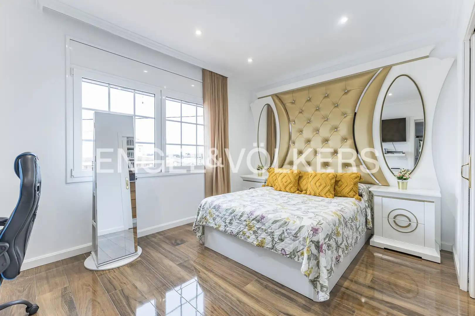 Bedroom of Country homes for sale in Terrassa  with Air Conditioner, Heating and Private garden