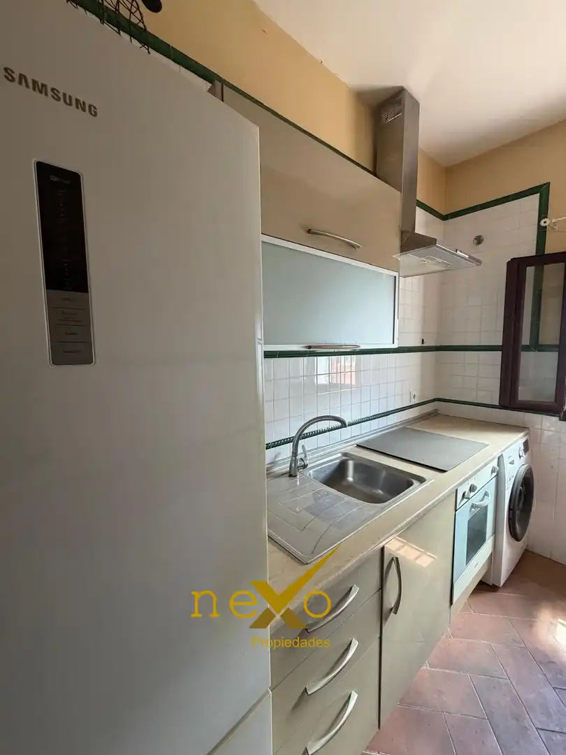 Cocina de Piso en venta en Carmona