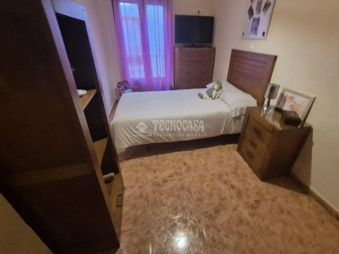 Dormitori de Pis en venda en Écija amb Aire condicionat i Balcó