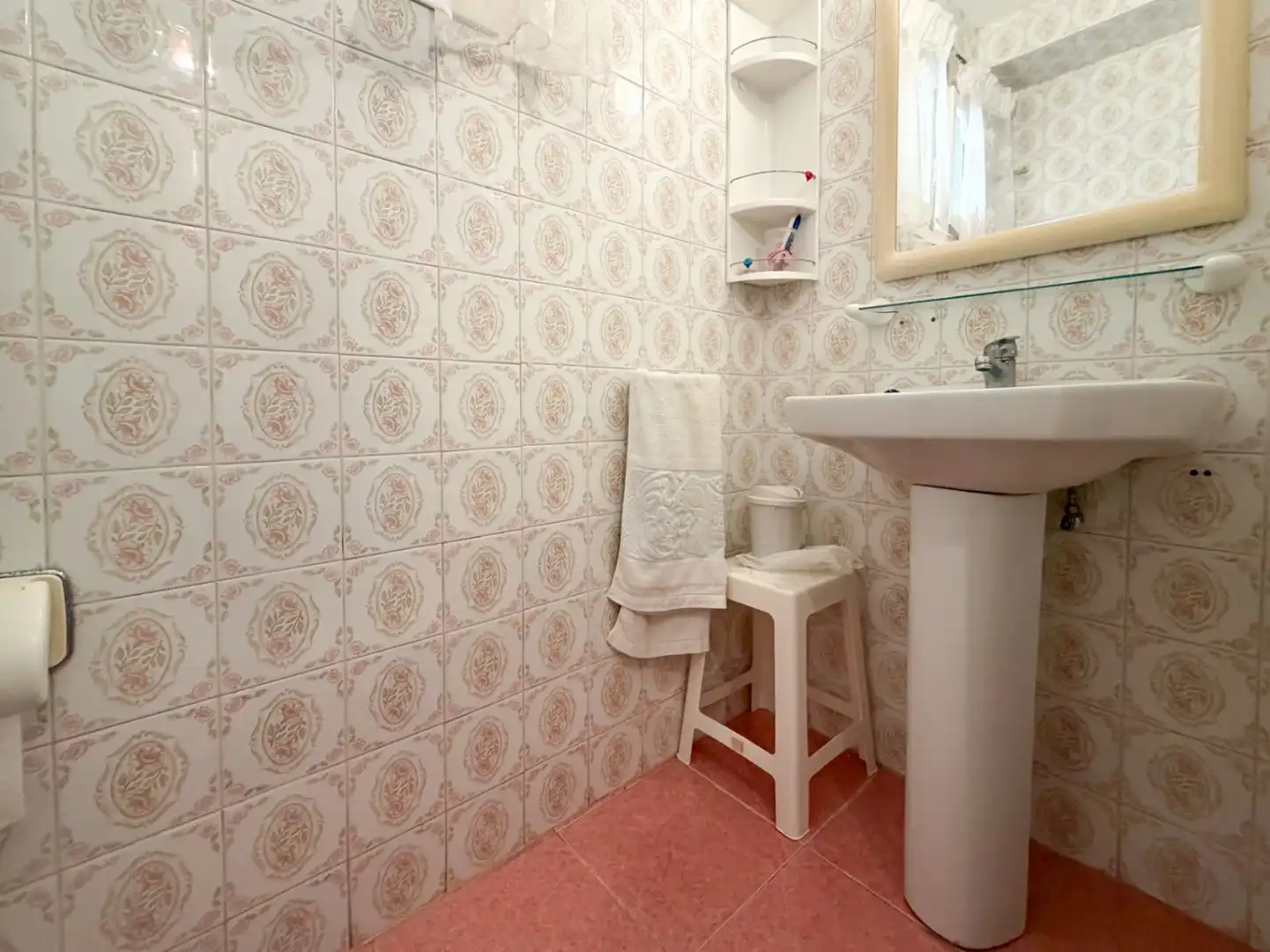 Bathroom of Apartments for sale in El Campello  with Air Conditioner and Balcony