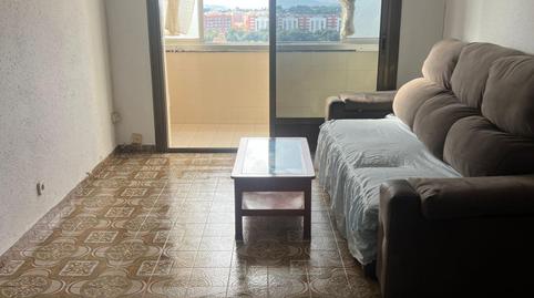 Foto 3 de Pis en venda a La Roureda, Barcelona