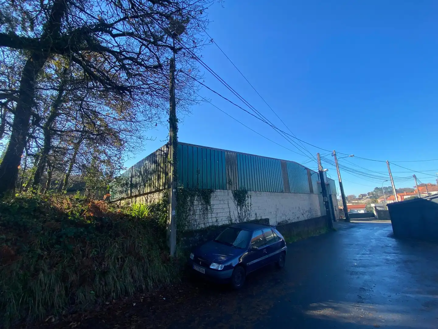 Exterior view of Industrial buildings for rent in Vigo 