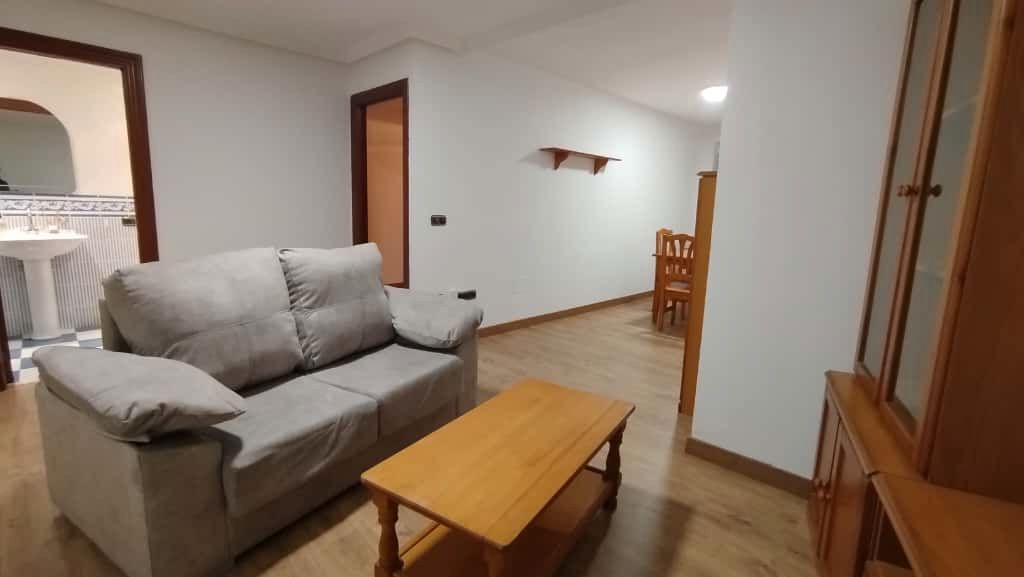 Living room of Apartment to rent in Salamanca Capital  with Heating, Furnished and Washing machine