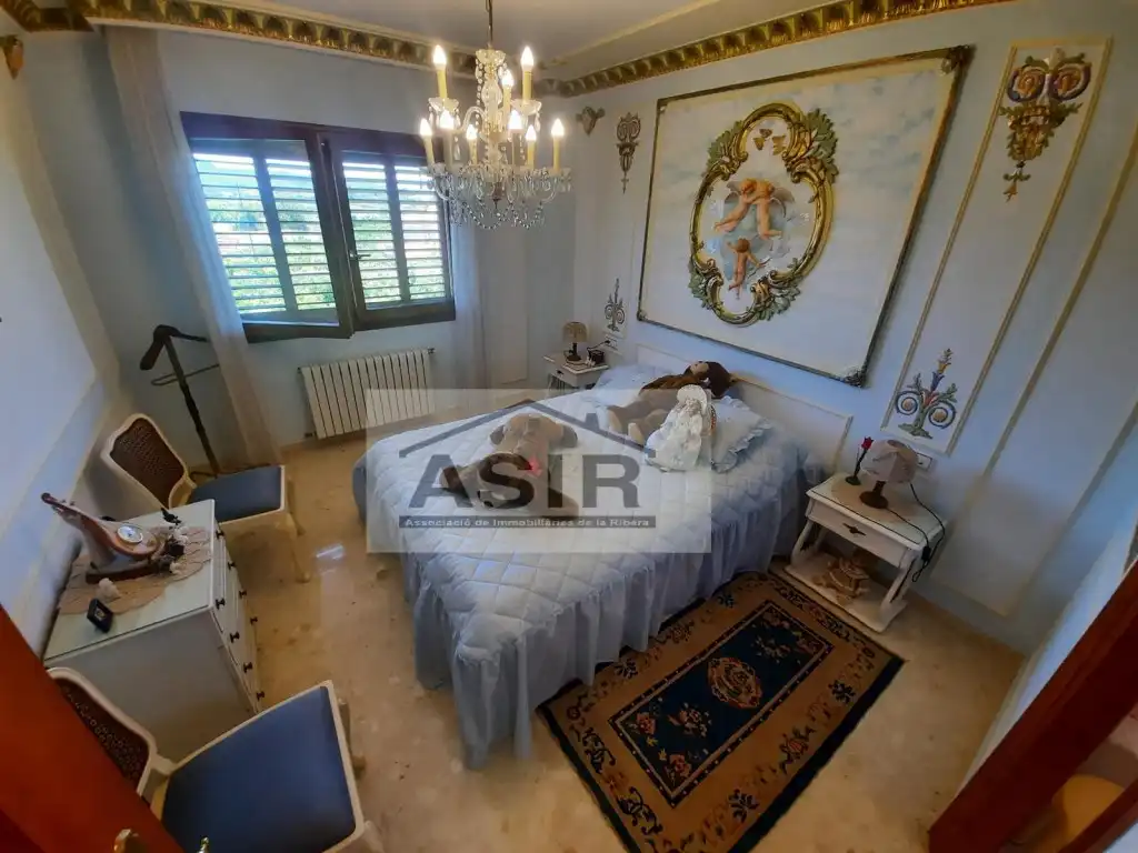 Dormitori de Casa o xalet en venda en Albalat de la Ribera amb Aire condicionat, Calefacció i Jardí privat