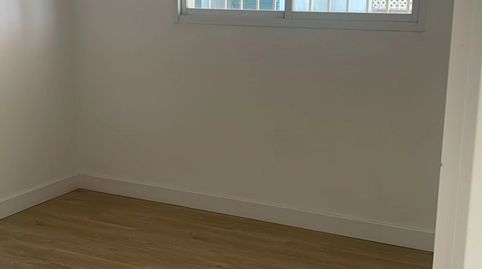 Foto 4 von Wohnung zur Miete in El Cónsul - Ciudad Universitaria - El Romeral, Málaga Capital
