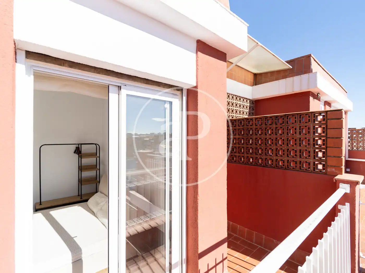 Terrasse von Dachboden zum Verkauf in L'Hospitalet de Llobregat mit Klimaanlage, Heizung und Terrasse