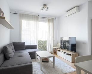 Living room of Flat for sale in  Barcelona Capital  with Terrace and Balcony