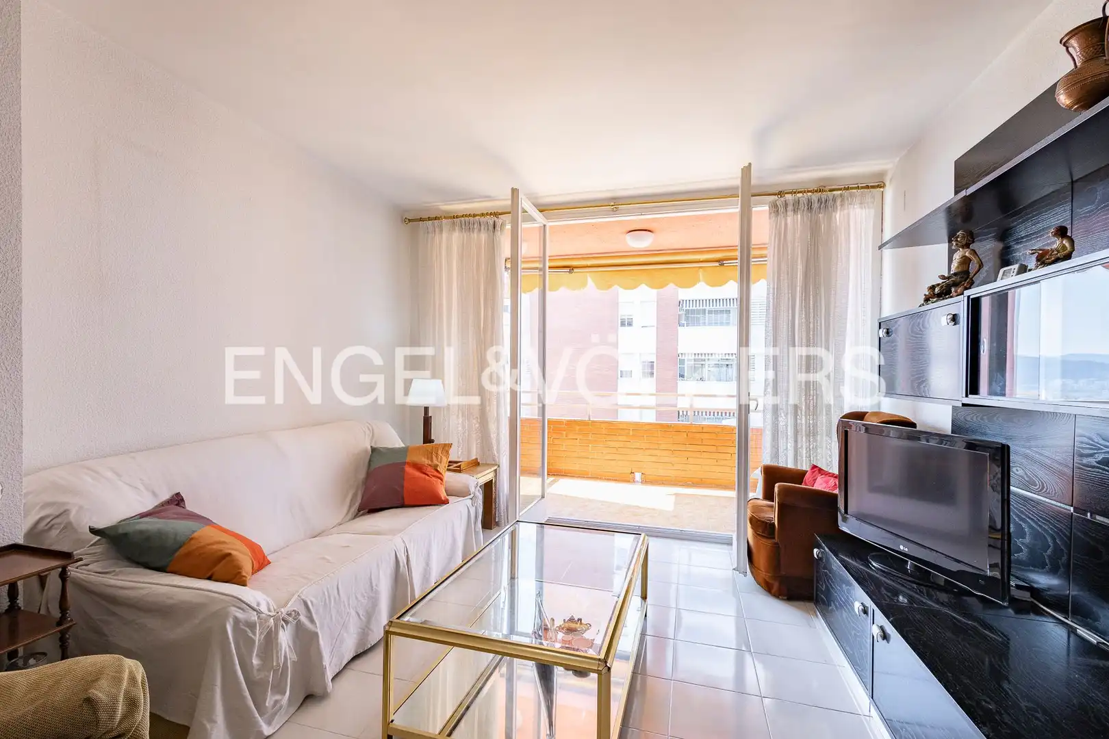 Living room of Flat for sale in Sant Joan Despí  with Heating and Terrace