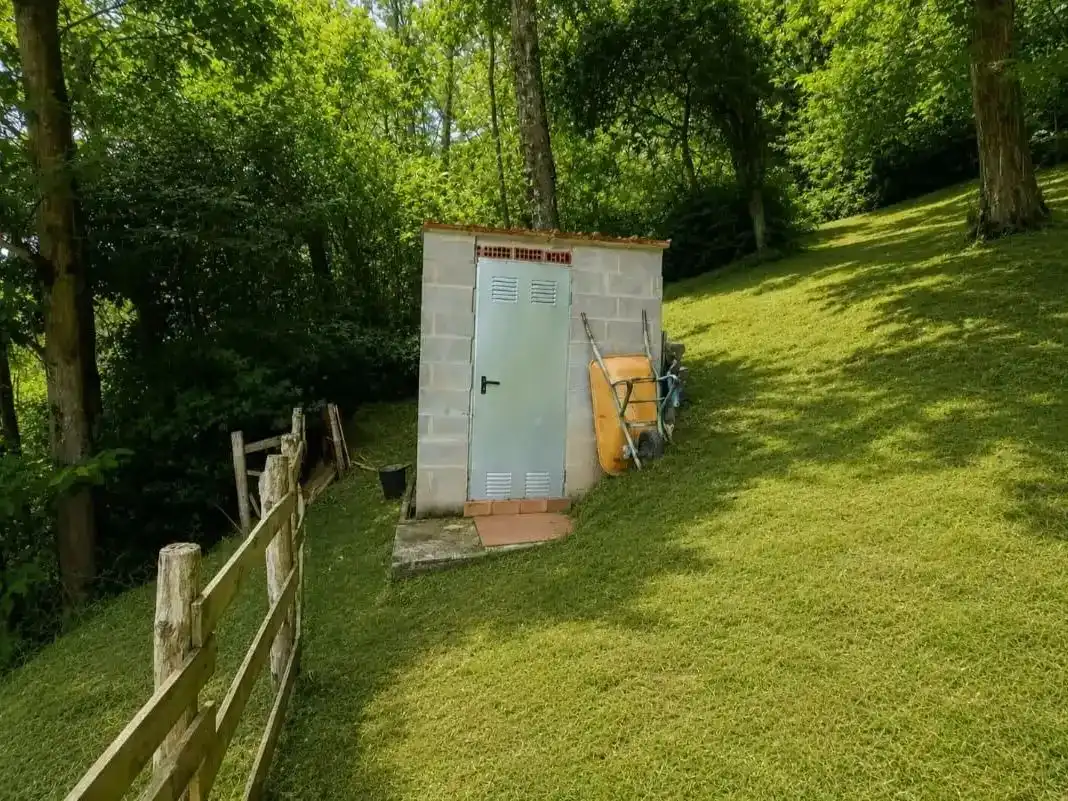 Jardí de Casa o xalet en venda en San Martín del Rey Aurelio amb Terrassa i Balcó