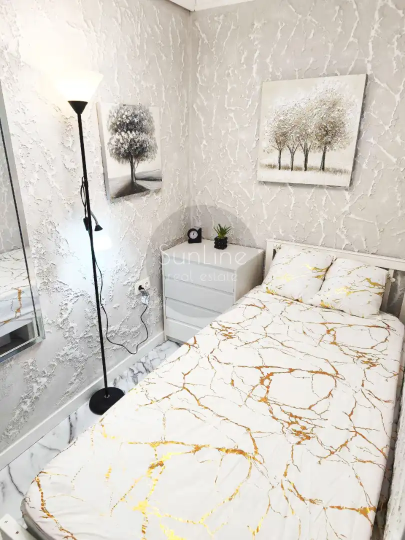 Flat with lift for sale in Carrer de Vicent Lladró Sena