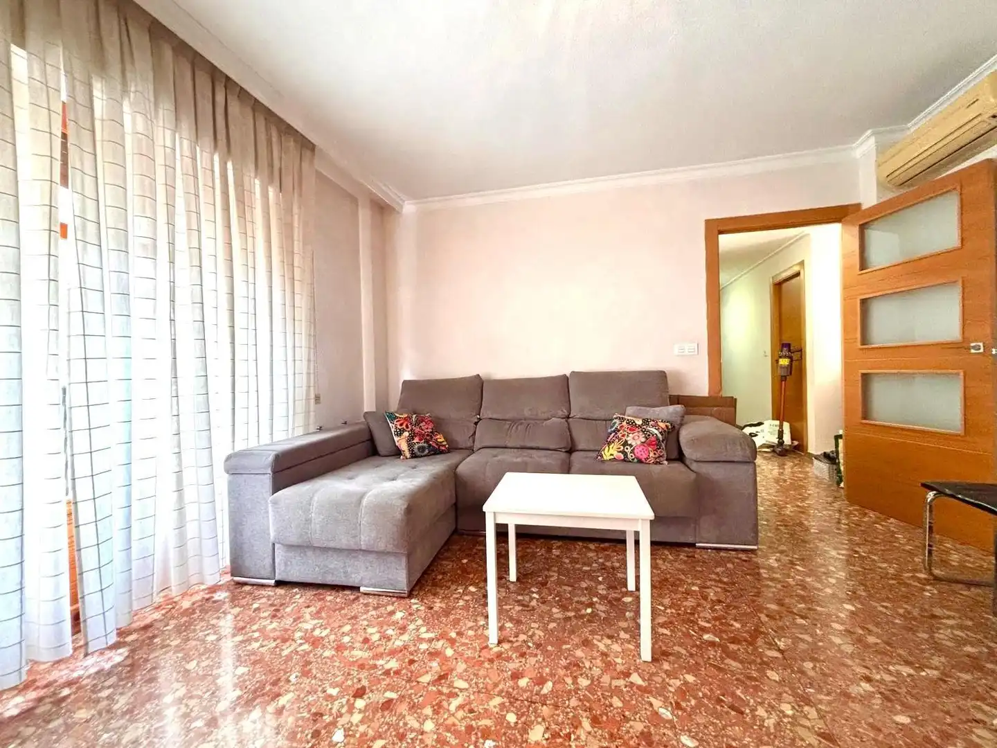 Sala d'estar de Pis en venda en Lorca amb Aire condicionat, Calefacció i Traster