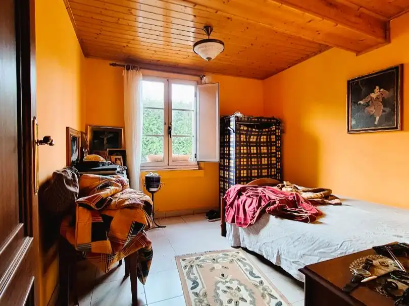 Dormitori de Casa o xalet en venda en Bergondo