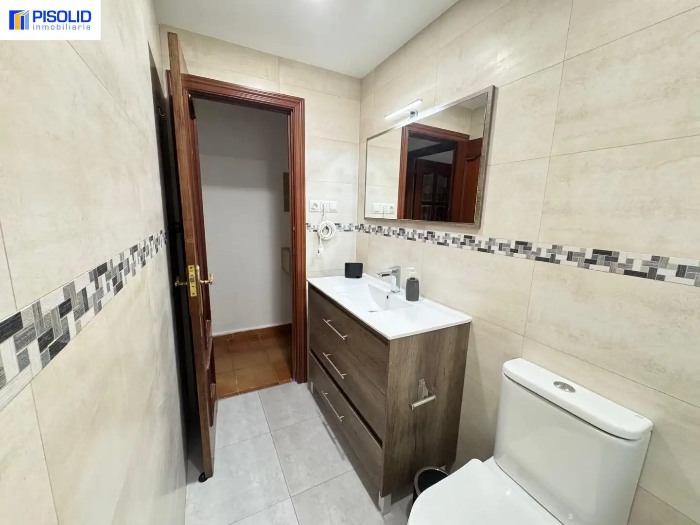 Bathroom of Flat for rent in Valladolid  with Heating and Furnished