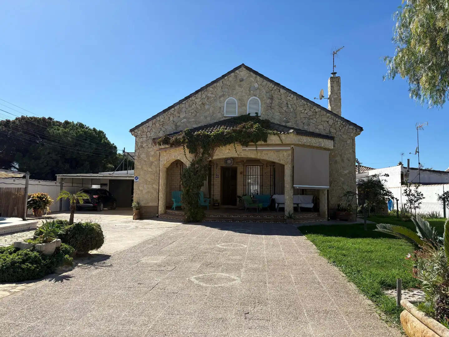 Houses for sale in Las Lagunas - Campano