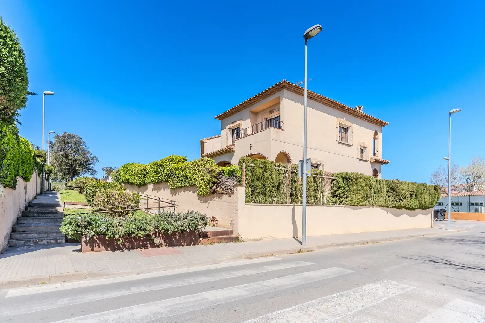 Vista exterior de Casa o xalet en venda en Palafrugell amb Aire condicionat, Jardí privat i Terrassa
