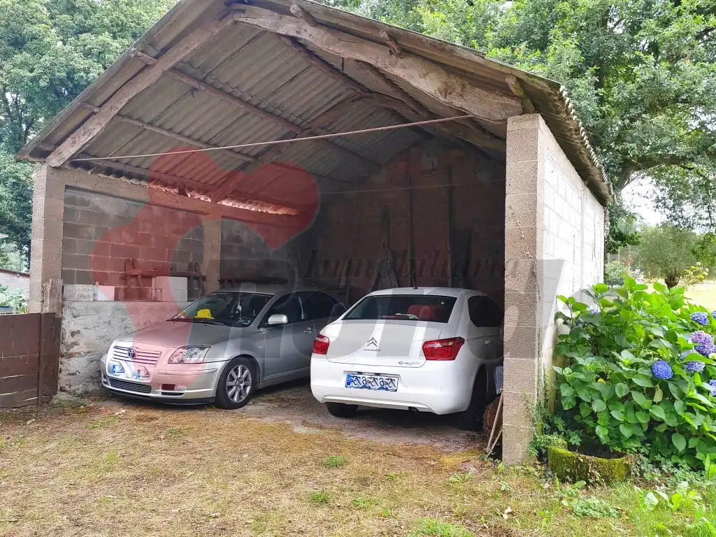 Aparcament de Casa o xalet en venda en Castro de Rei