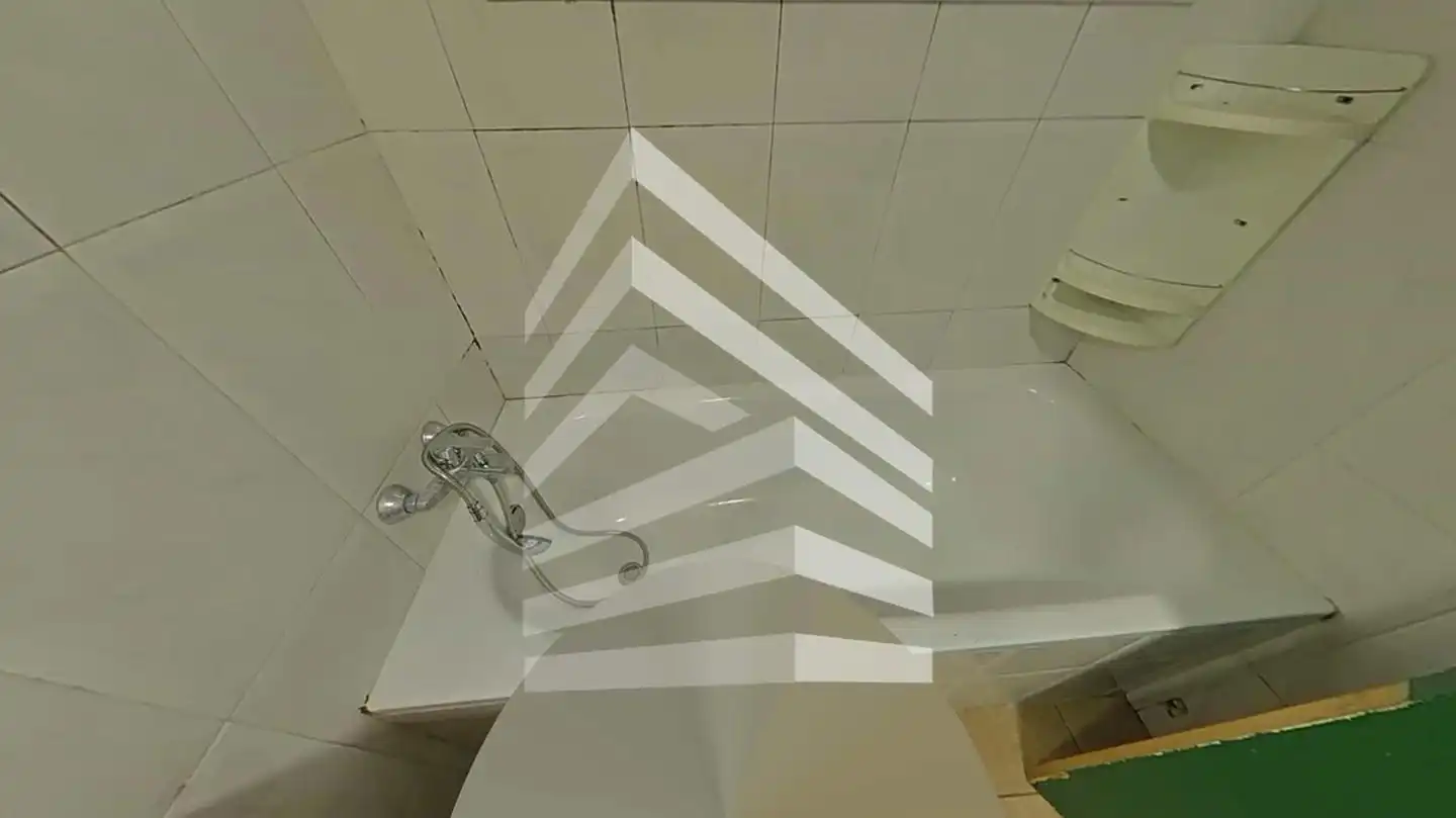 Baño de Planta baja en venta en Barcelona con Terraza