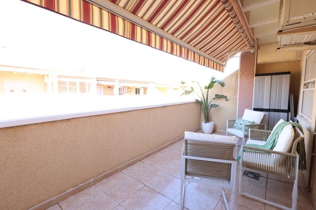 Terrassa de Àtic en venda en Torrevieja amb Jardí privat, Terrassa i Balcó