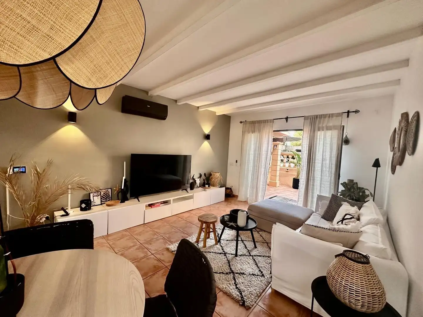Living room of Houses for rent in Manacor  with Air Conditioner, Private garden and Terrace