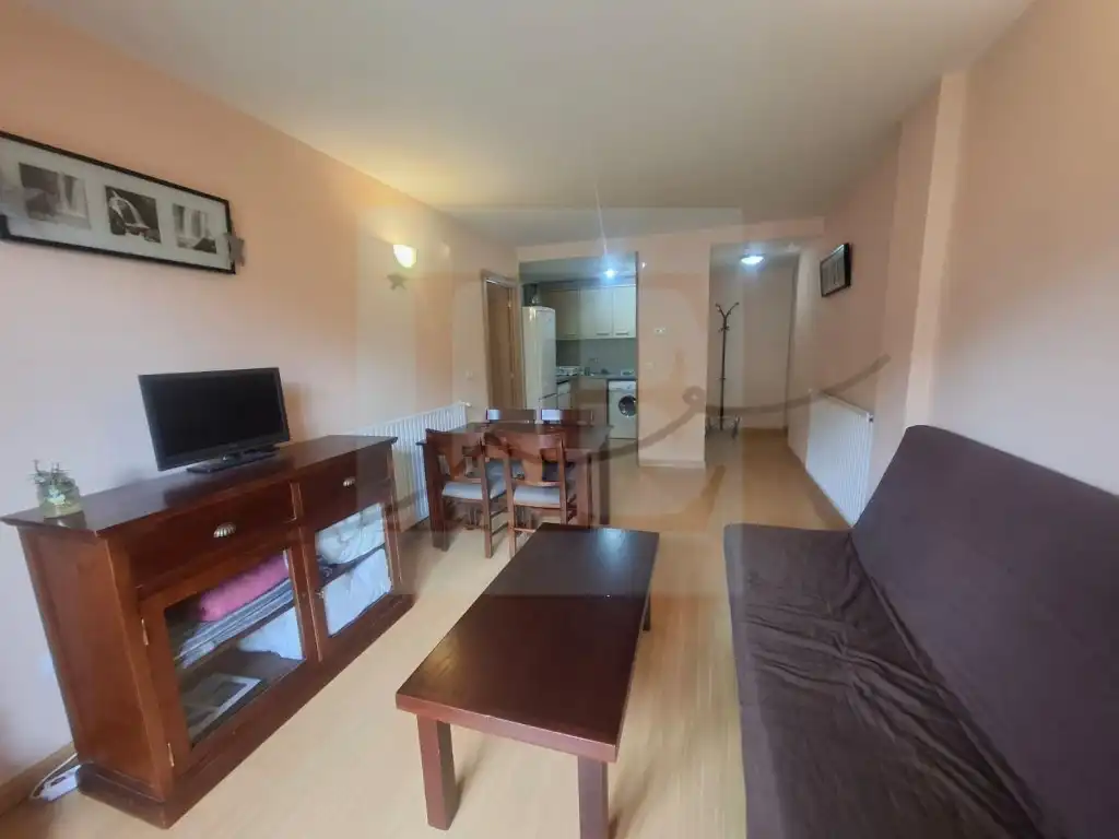 Sala d'estar de Apartament en venda en Canillo amb Calefacció i Moblat