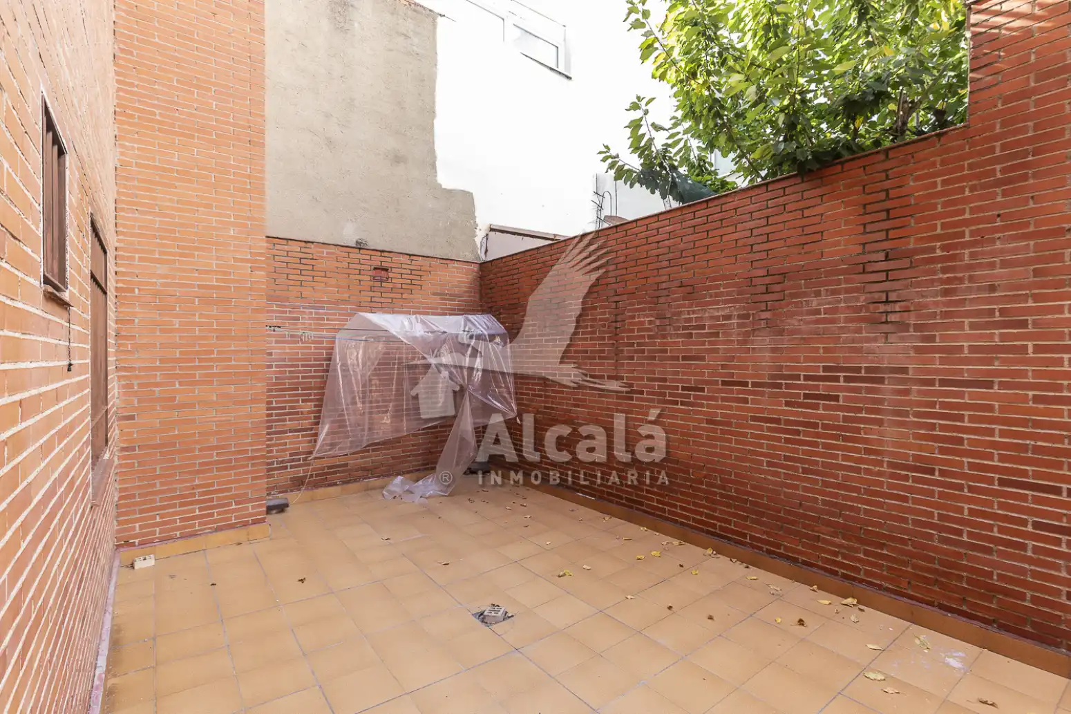 Jardí de Pis en venda en Madrid amb Calefacció