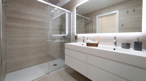 Foto 5 de Apartamento en venta en Playa Poniente, Benidorm