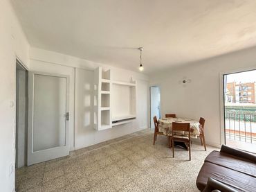 Flat with balcony for sale in Carrer de Dolors Almeda i Roig